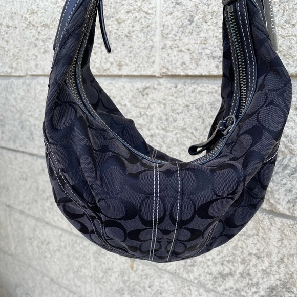 Coach bag/purse - Picture 2 of 4